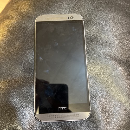 Htc one silver - m8,