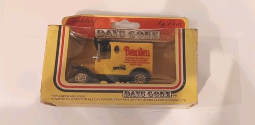 Lledo diecast model - ford,