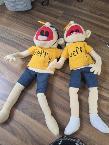 Jeffy puppet toys - x2,