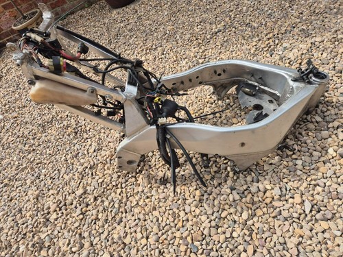 Yamaha yzf 750 4hd frame - 750,