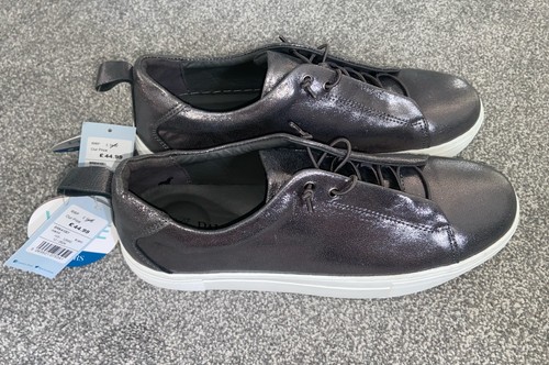 Bnwt pavers womens comfort - pavers,