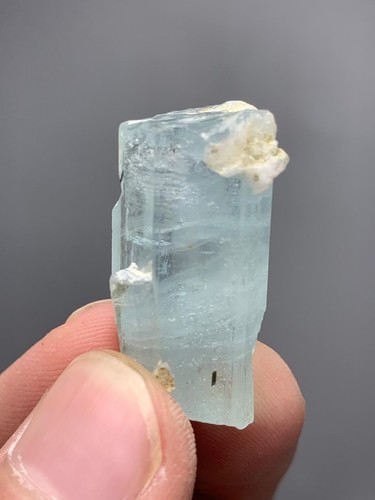 Natural aquamarine - 41.80,