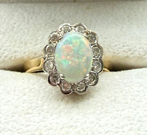 Stunning australian opal - stunning,