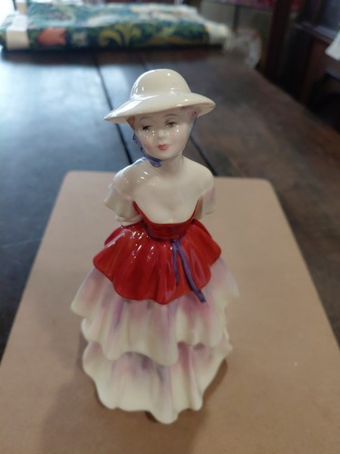 Royal doulton hn3179 - doulton,