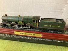 GWR King Henry VII  No 6014 4-6-2  Static Loco  on Plinth Atlas Editions