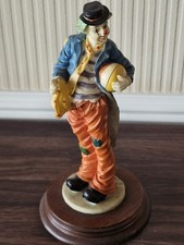 The Leonardo Collection Vintage Circus Comes to Town Clown Figurine
