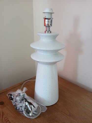 Habitat table lamp - table,