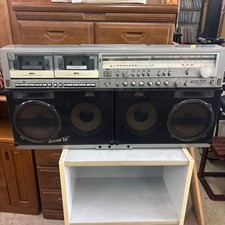 SHARP GF-909 Vintage Boombox