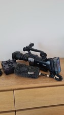 JVC GY-HM700 ProHD ENG Shoulder Camcorder V Mount w/ Canon 