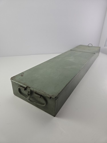 Vintage military green - military,