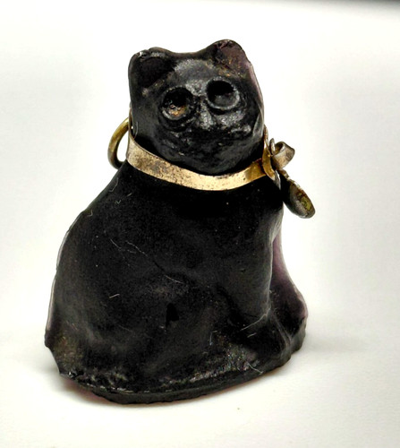 Antique black glass cat - antique, charm