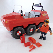 FIREMAN SAM FIGURE WITH HYDRUS SIX WHEEL AMPHIBIOUS VEHICLE & ACCESSORIES