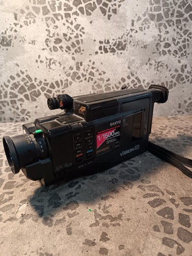 Sanyo 8mm video - sanyo, camcorder