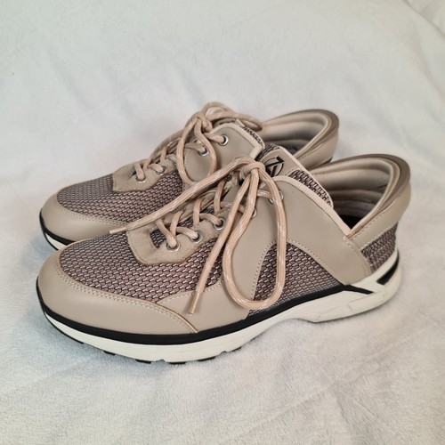 Zeba sneakerd men hands - sneakerd, men's
