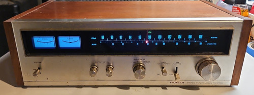 Pioneer stereo tuner - stereo, model