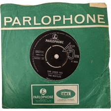 The Beatles She Loves You 7"