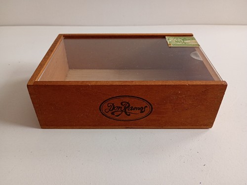 Vintage wooden churchills - vintage,