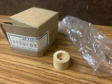 nos LEVIN Boxwood Lap, Pivot