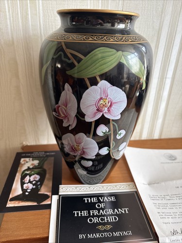 The vase fragrant - the,