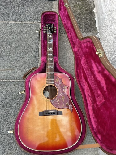 Gibson hummingbird acoustic - hummingbird,
