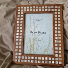 Vtg DUNNES STORES Wood Mother Of Pearl Check Photo Frame Freestanding 5x7"