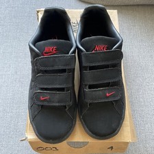 NIKE COURT TRADITION NXT