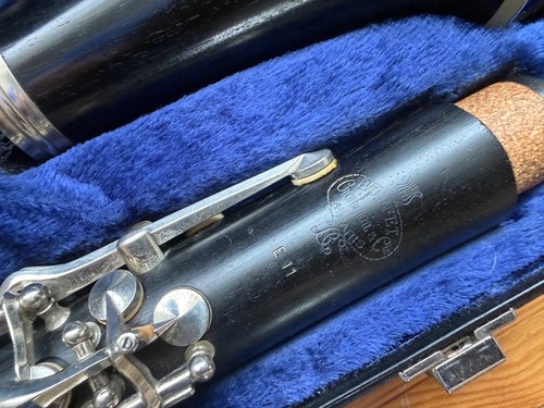 Buffet e11 wooden clarinet - wooden,