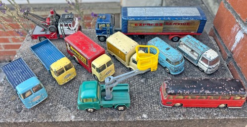 Vintage corgi lorrys vans - vans, 60's