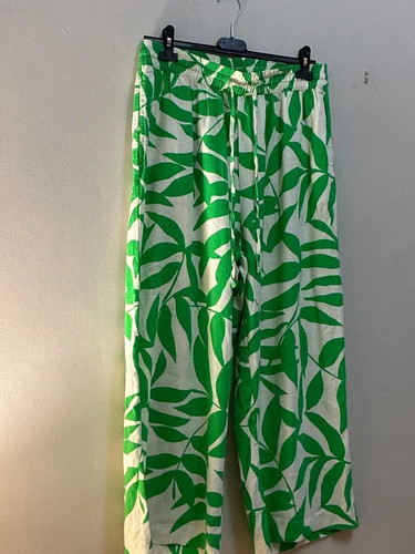Vacation leaf print straight - print,