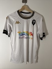 Salford City 2021/22 Away