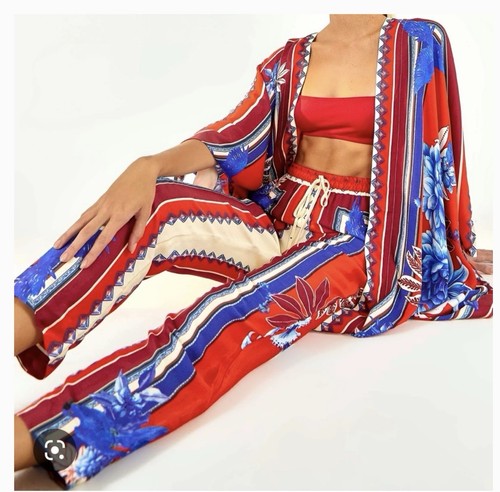 Farm rio macaw - , red