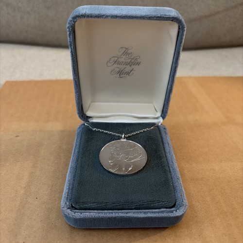 Franklin mint statue - statue, of