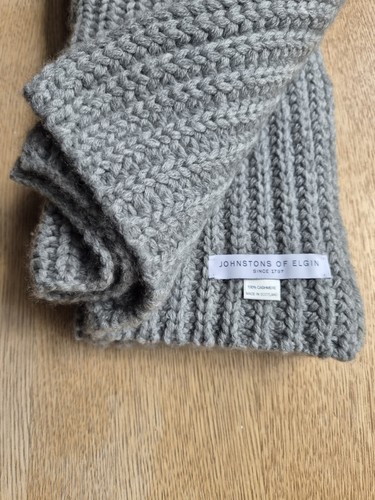 New johnstons elgin 100 - new, 100%