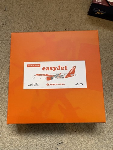 Easyjet airbus a320 wings - easyjet,