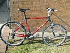 Giant Stonebreaker 26 inches