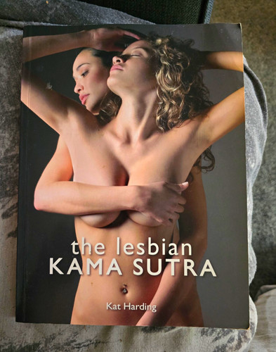 Lesbian kama sutra kat - kama,