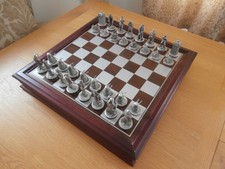 BBC DOCTOR WHO CHESS SET COLLECTOR EDITION 38 PEWTER CHESS PIECES - SIGNED BOARD