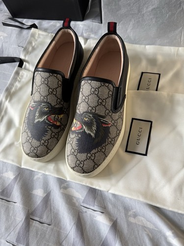Gucci wolf motif low - motif, top