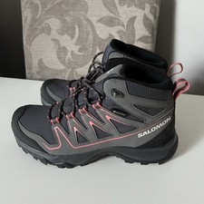 Salomon Women’s Onis Mid