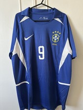 Nike Brazil 2002 Ronaldo 9 Away Kit