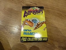 Astrosaurs 20: Earth Attack!, Steve Cole, Used; Good Book