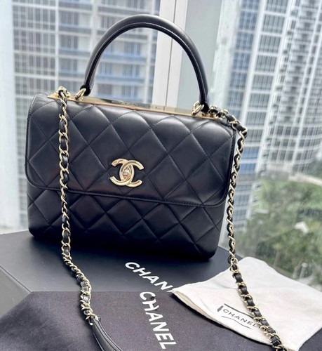 Chanel lambskin quilted medium - quilted,
