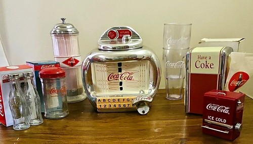 Coca cola ultimate diner - coca-cola, lot