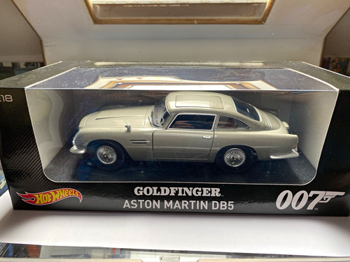 Hot wheels james bond 007 - hot,