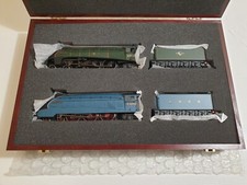 Bachmann "Mallard" 4468/60022 Limited Edition (376/1000) Twin Pack ?
