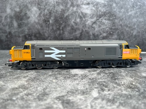 Hornby r348 class 37 - r348,
