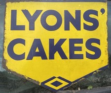 Vintage Double Sided Lyons’