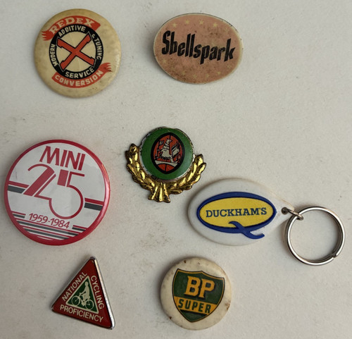 Vintage lapel pin badge - vintage,