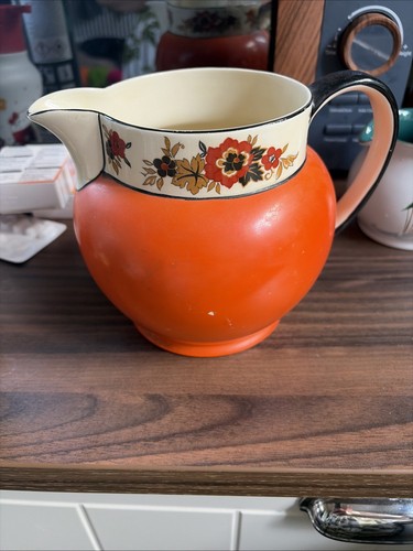 Wedgwood art deco jug - deco, vintage