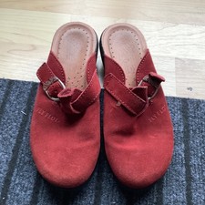 pavers red fly flot fit a size